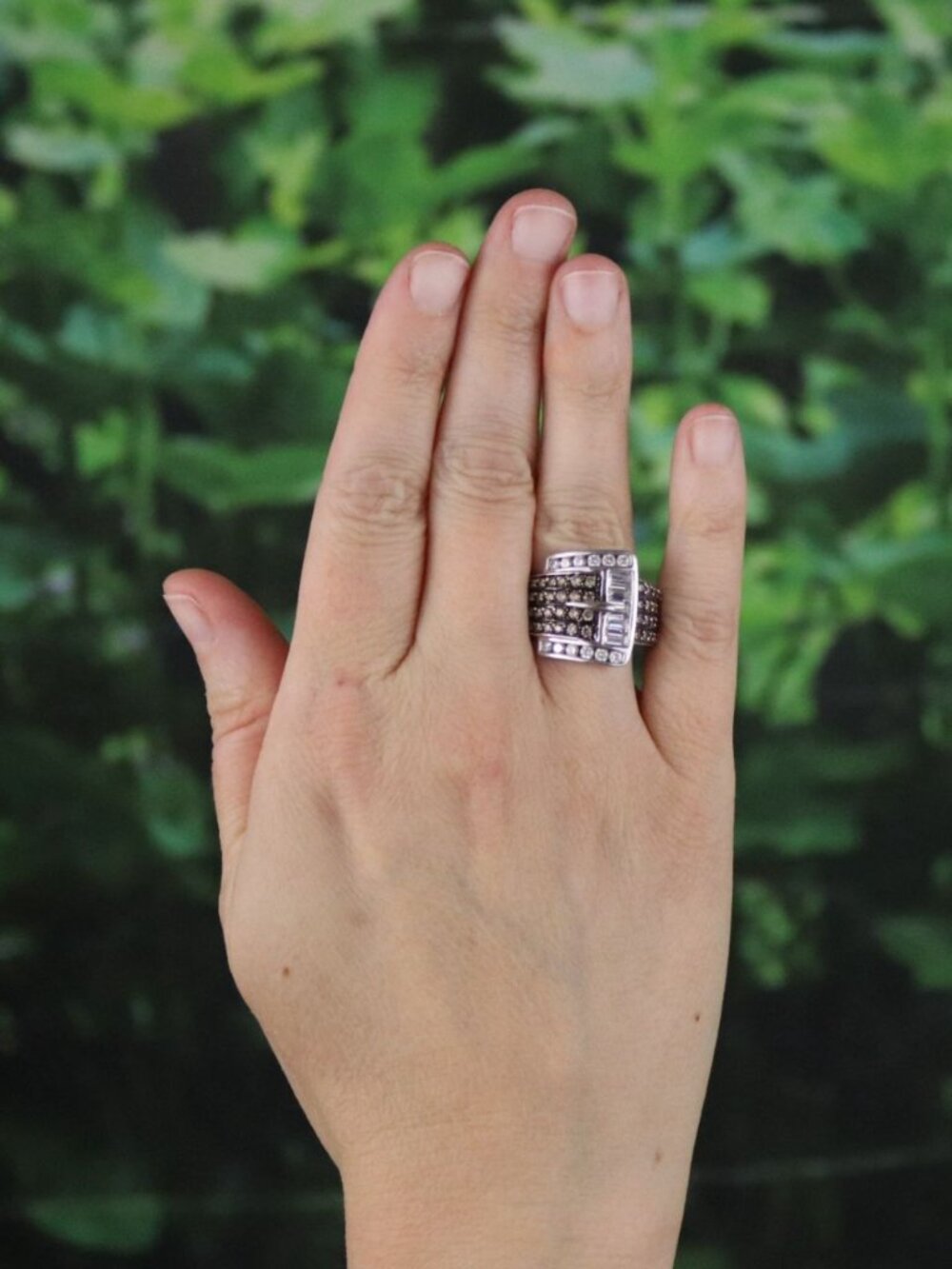 Sterling Silver Sparkly Brown & White Cubic Zirconia Belt Buckle Ring Size 6 3/4 - Picture 2 of 8